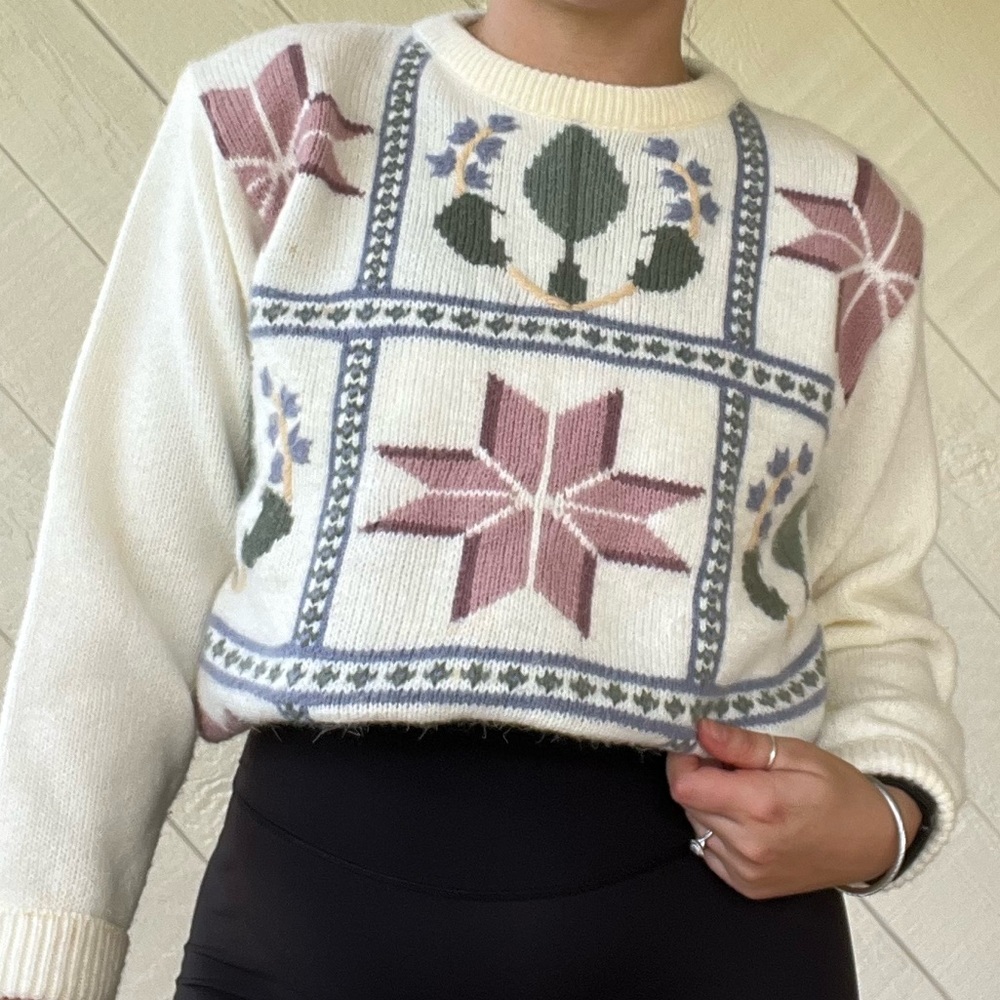 Gorgeous Vintage Alfred dunner granny sweater